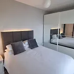 Entire Modern With Seaview And Parking Wicklow