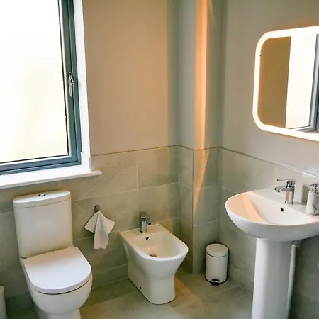 Holiday home Entire Modern With Seaview And Parking Wicklow