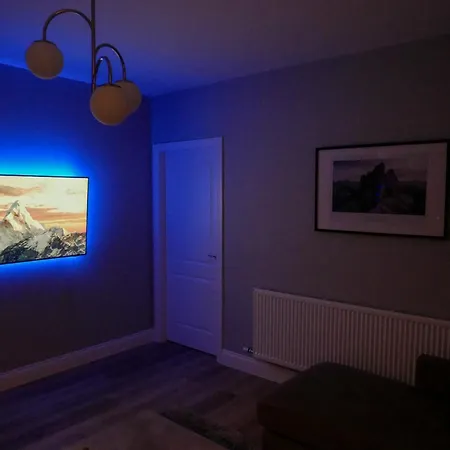 Entire Modern With Seaview And Parking Holiday home