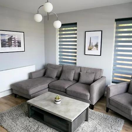 Entire Modern With Seaview And Parking * Wicklow