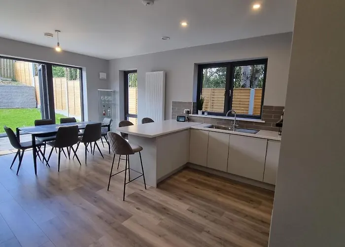 Entire Modern With Seaview And Parking * Wicklow