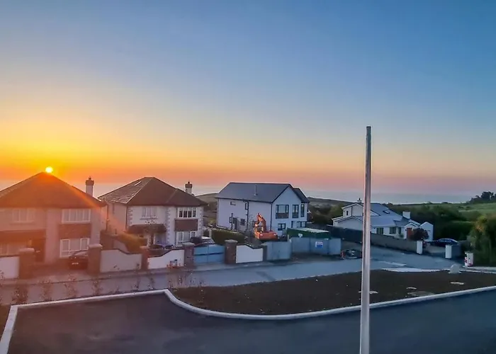 Entire Modern With Seaview And Parking