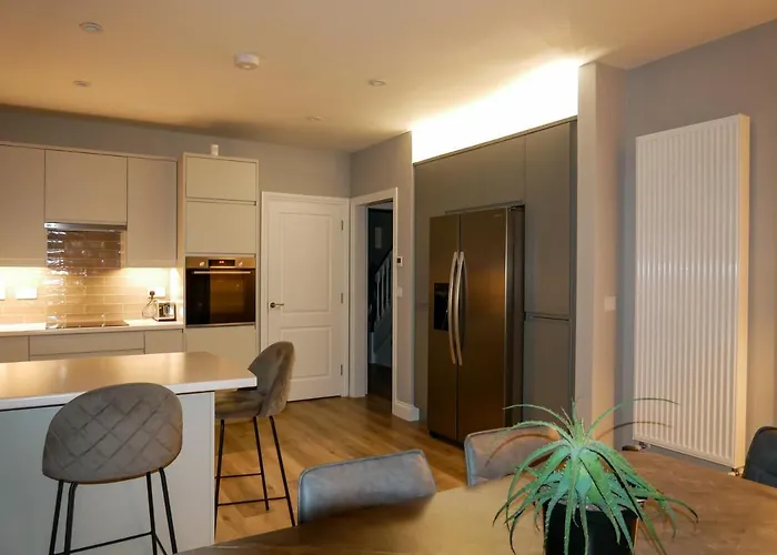 Сasa de vacaciones Entire Modern With Seaview And Parking *