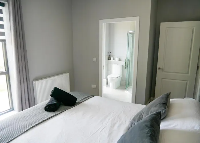 Entire Modern With Seaview And Parking Сasa de vacaciones